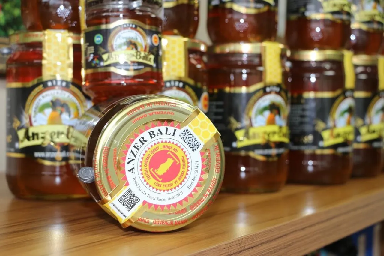 Kilosu 20 bin lirayı buluyor! Yılda 10 ton üretiliyor, 100 ton sahtesi satılıyor