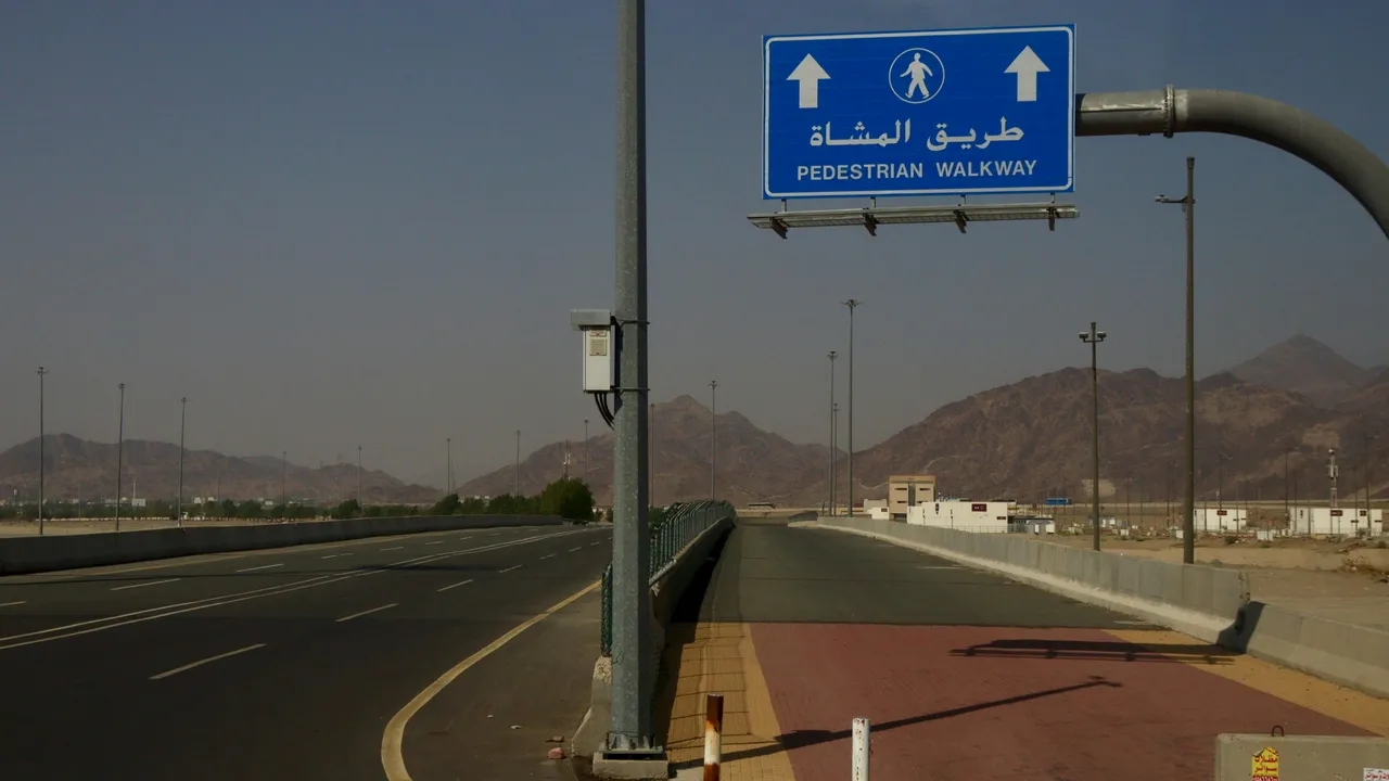  Küresel ısınma için atmosfere kimyasal yayıyorlar :  Hükümetler havayı kontrol ediyor  iddiası