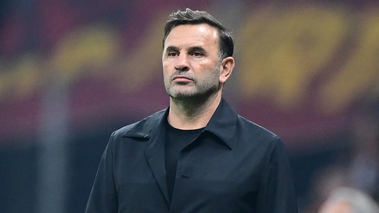 Okan Buruk, Monaco maçında sol beke çözüm arıyor