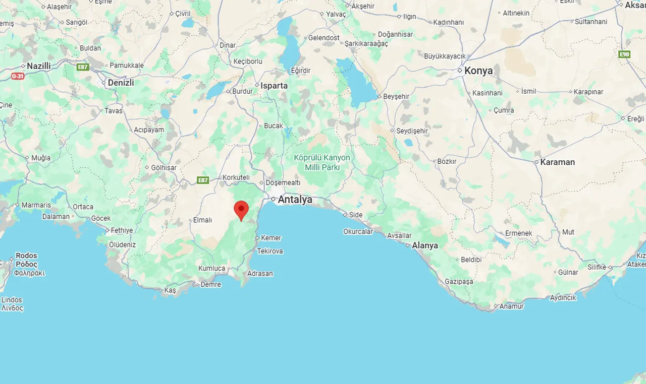 Antalya Konyaaltı'nda 4.3 büyüklüğünde deprem meydana geldi