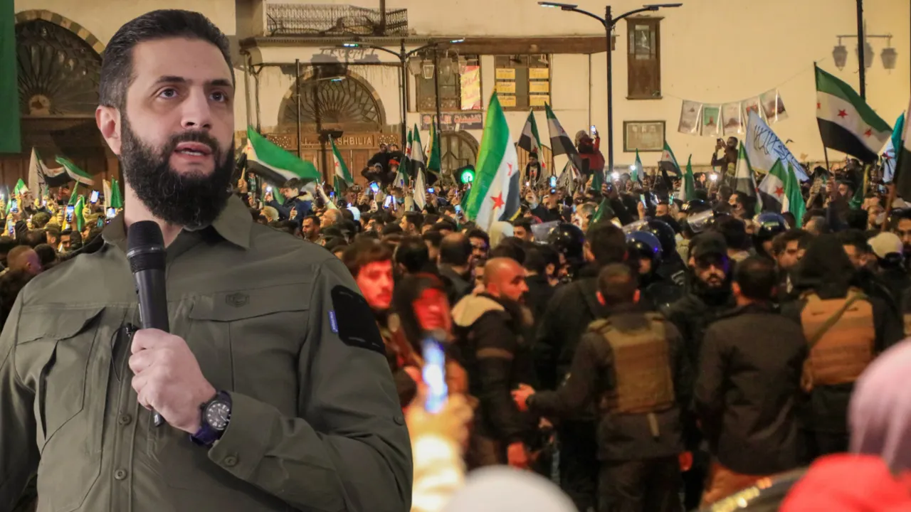 Suriye'de devrimin 1. yılı! Halk sokaklara döküldü: Şara, Emevi Camii'nden seslendi 