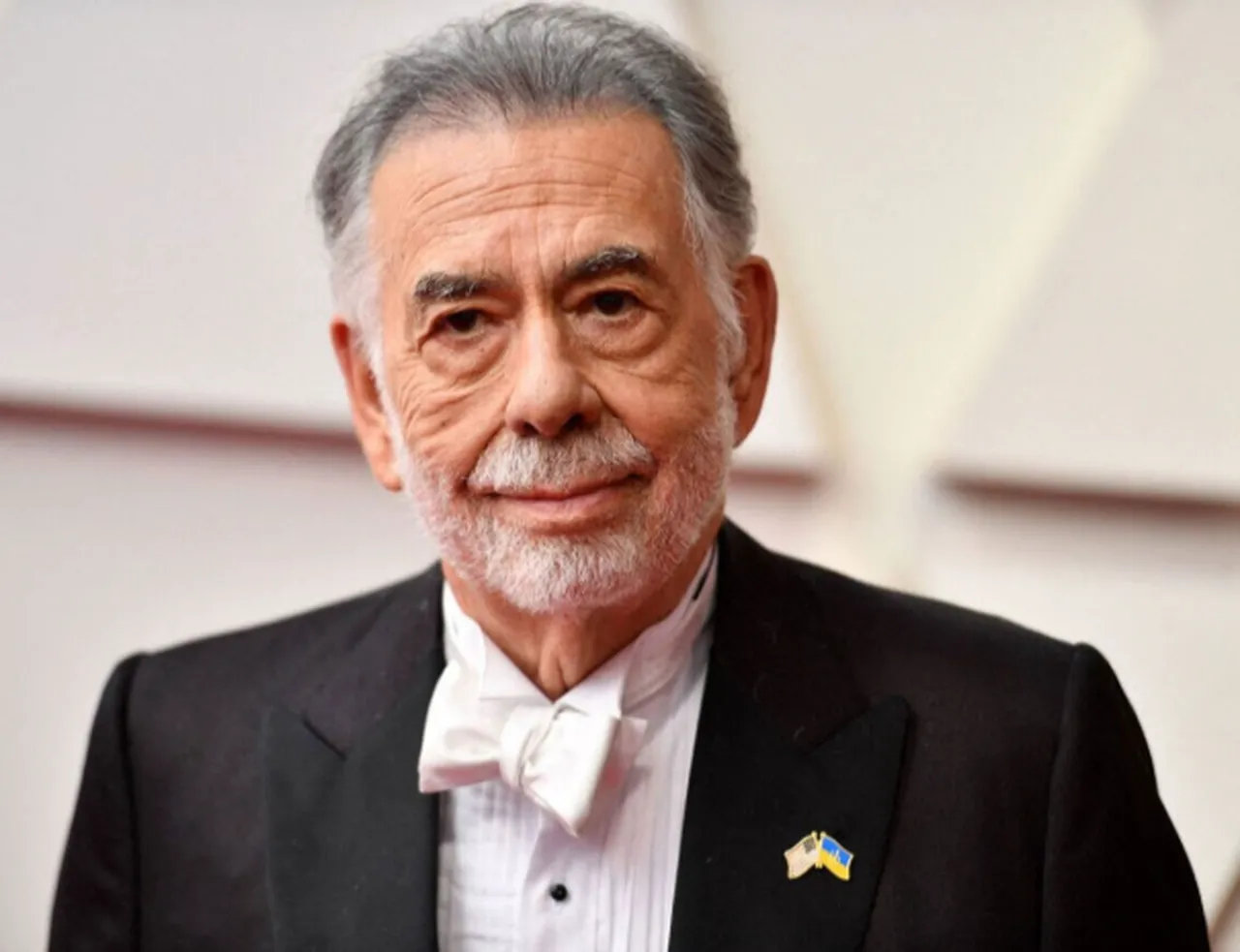 Ünlü yönetmen  Param kalmadı  diyerek satışa çıkarmıştı: 11 dakikada rekor fiyata satıldı