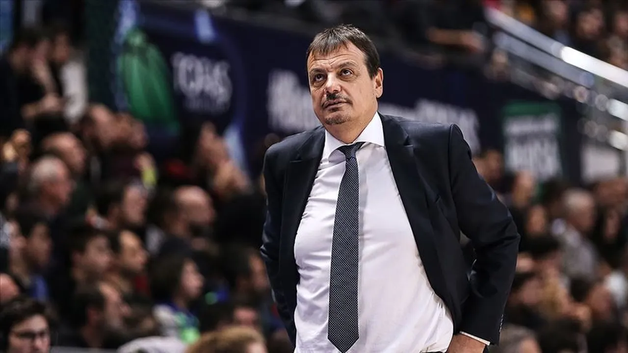 Anadolu Efes eski antrenörü Ergin Ataman