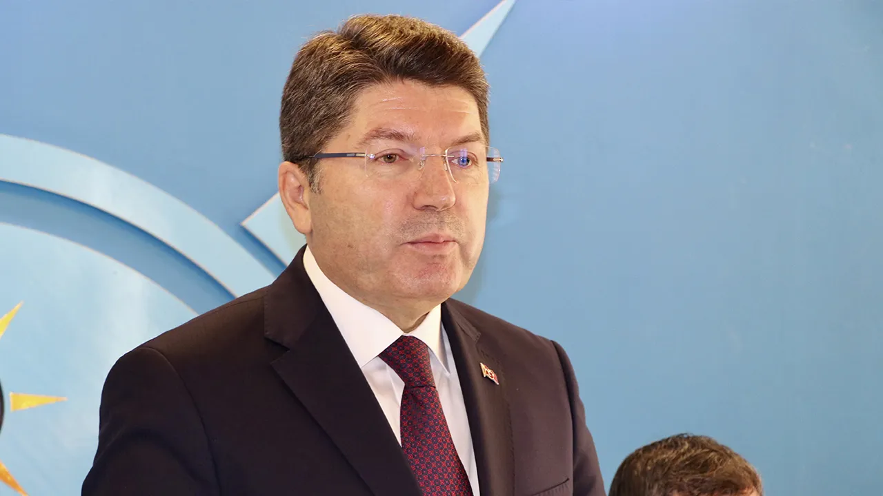 Bakan Tunç, 12. Yargı Paketi'nin detaylarını paylaştı: Yeni tebligat kanunu hazır!