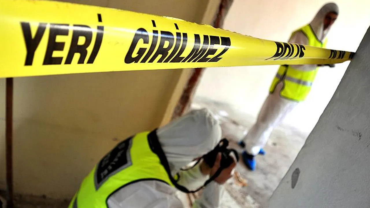 Bodrumda korkunç manzara! 42 yaşındaki adam iple asılı halde bulundu