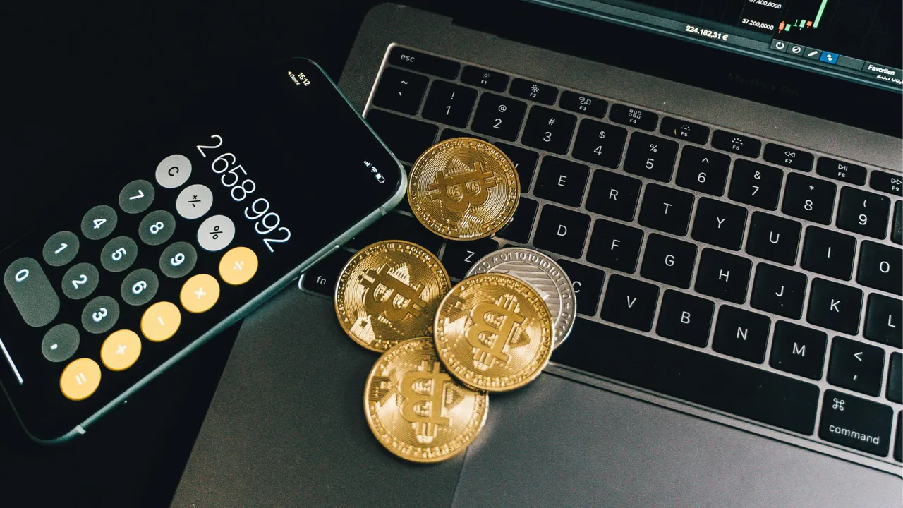 Bitcoin 2025 yılını düşüşle tamamlayacak! Uzmanlar uyardı