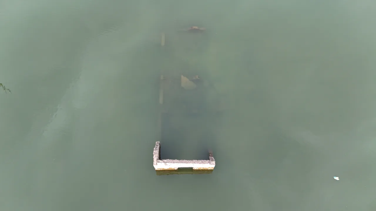 İstanbul'a su sağlayan barajda alarm! O kadar kurudu ki eski evlerin kalıntıları ortaya çıktı