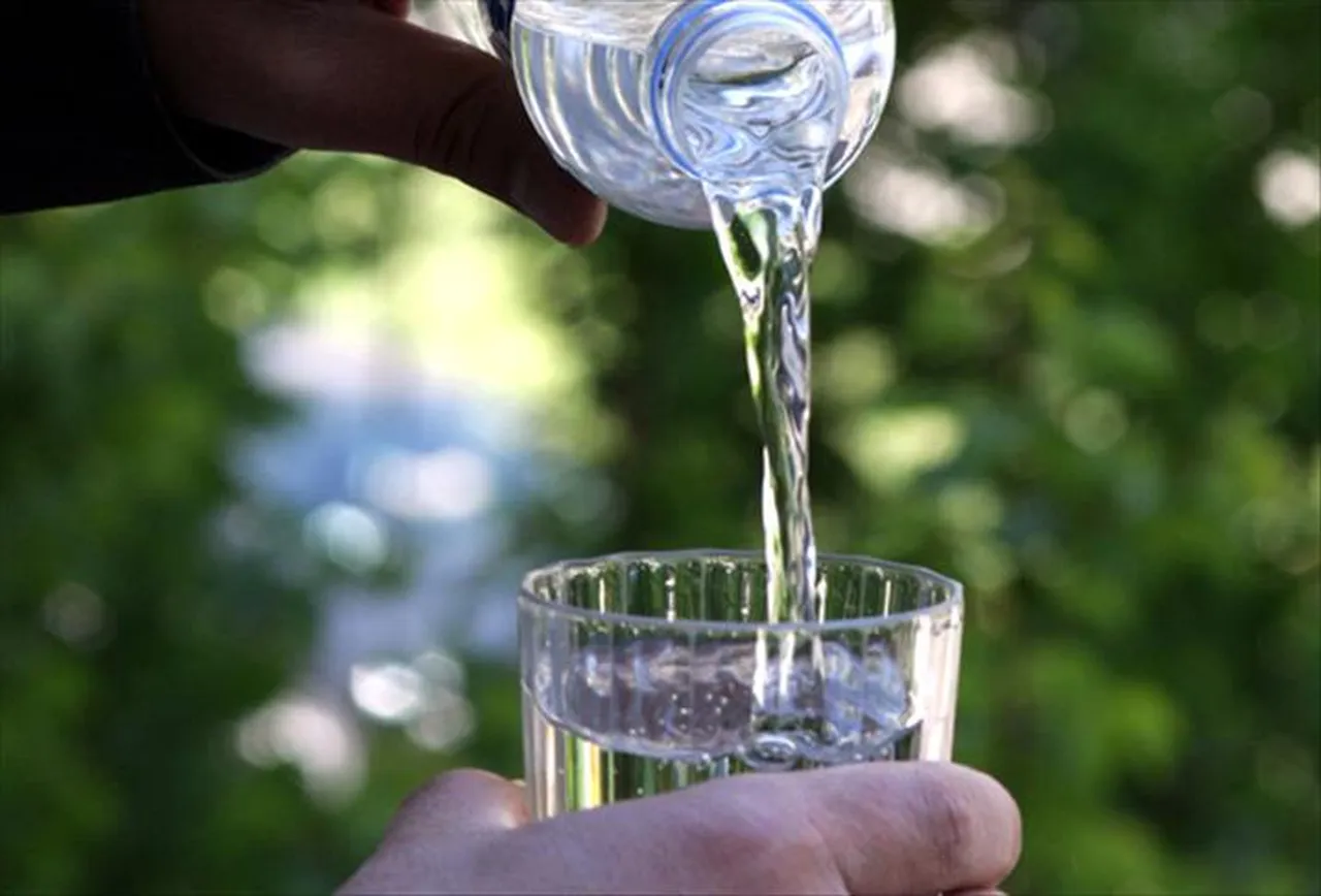 Günde 2,5 litre su tüketilmeli