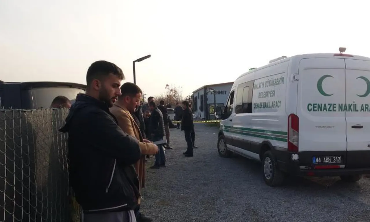 Konteynerde korkunç görüntü! 32 yaşındaki genç kanlar içinde bulundu