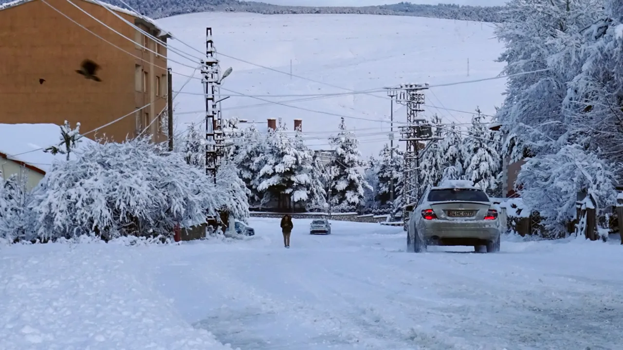 Meteoroloji'den kar bekleyenlere kötü haber geldi! Kış senaryosu değişti
