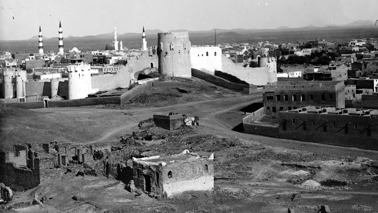 Osmanlı'nın tarihine ışık tutacak! Fahreddin Paşa’nın arşivi dijital erişime açıldı