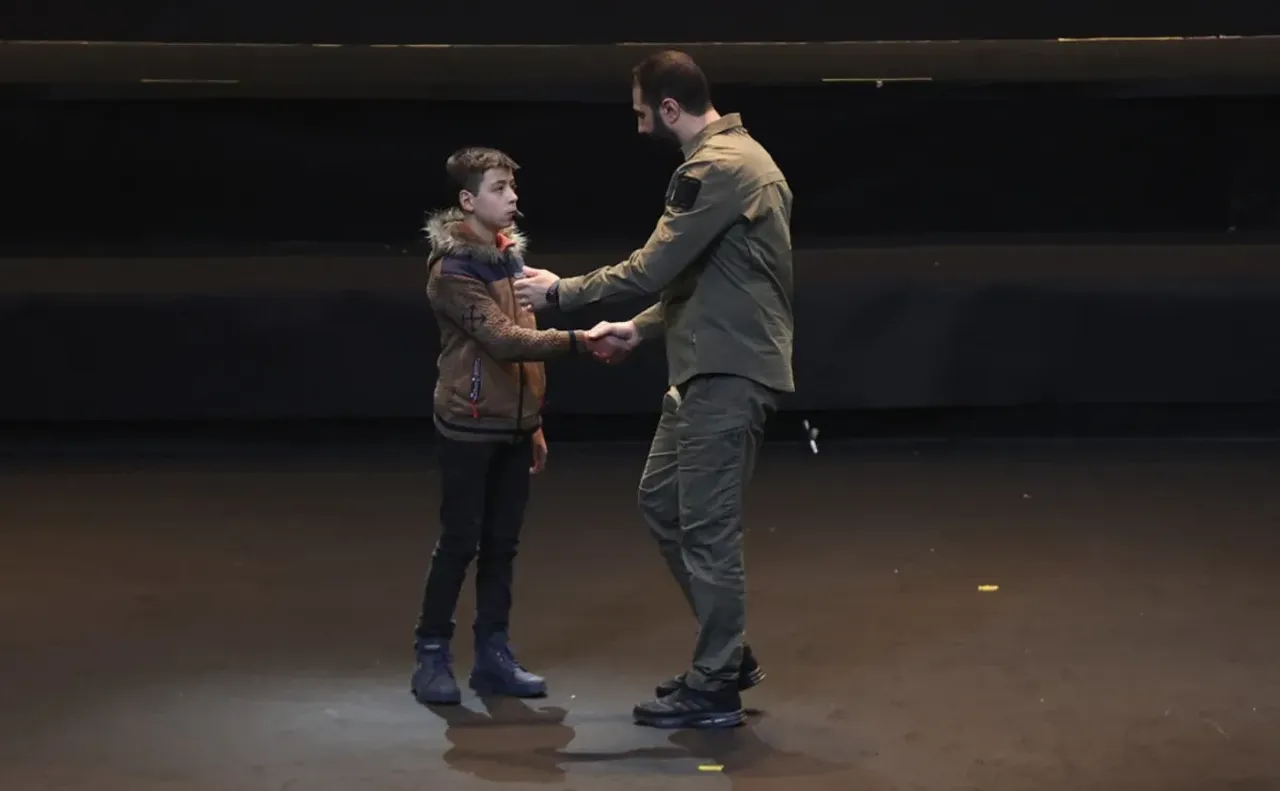 Suriyede devrimin sembolü: Hafızalara kazınan Ümran bebek, zafer konuşması yaptı