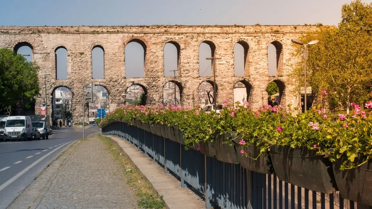 Valens su kemeri nerede, Türkiyede mi?