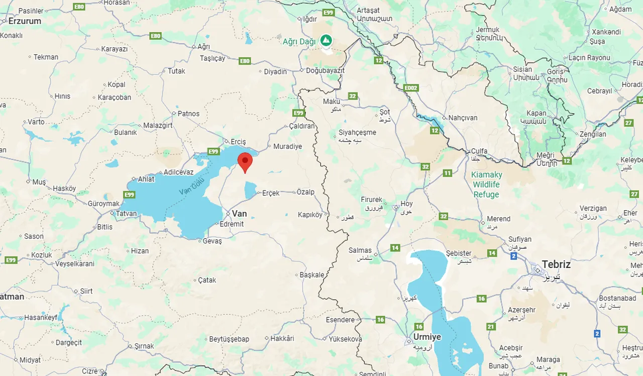 Van depremi sonrası AFAD ve Kandilli Rasathanesi büyüklüğünü açıklamıştı