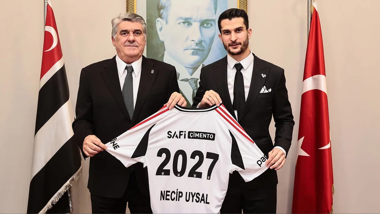 Beşiktaş, Şubat 2025'te Necip Uysal ile 2026-2027 sezonu sonuna kadar sözleşme imzalandığını açıklamıştı.