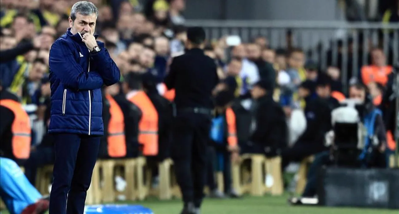 Aykut Kocaman, görev yaptığı toplam 4 sezonda sarı-lacivertli ekibin başında en fazla karşılaşmaya (198 resmi maç) çıkan teknik adam unvanını elde etti.