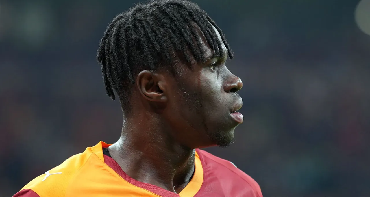 Wilfried Singo, Galatasaray'da 10 maçta 583 dakika süre aldı