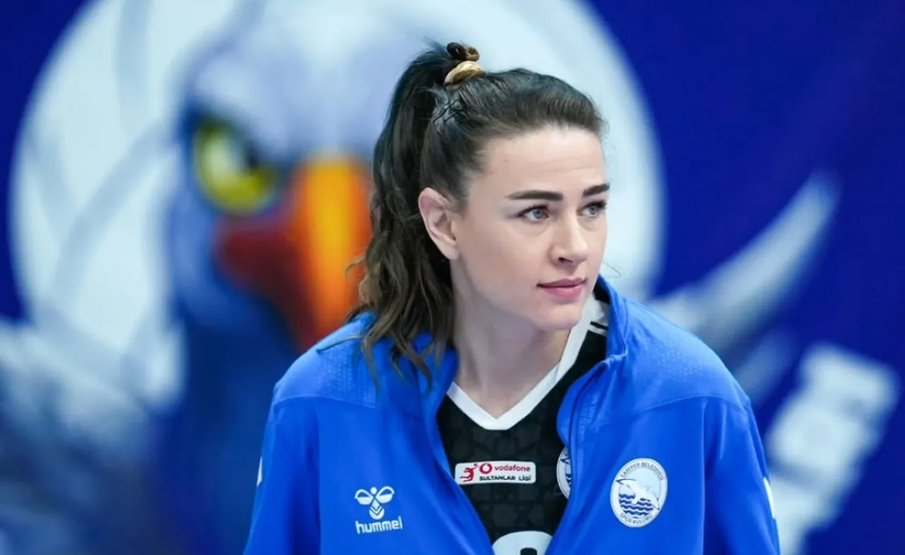 Meryem Boz kimdir, kaç yaşında, nereli? Milli voleybolcu Survivor 2026 kadrosunda!