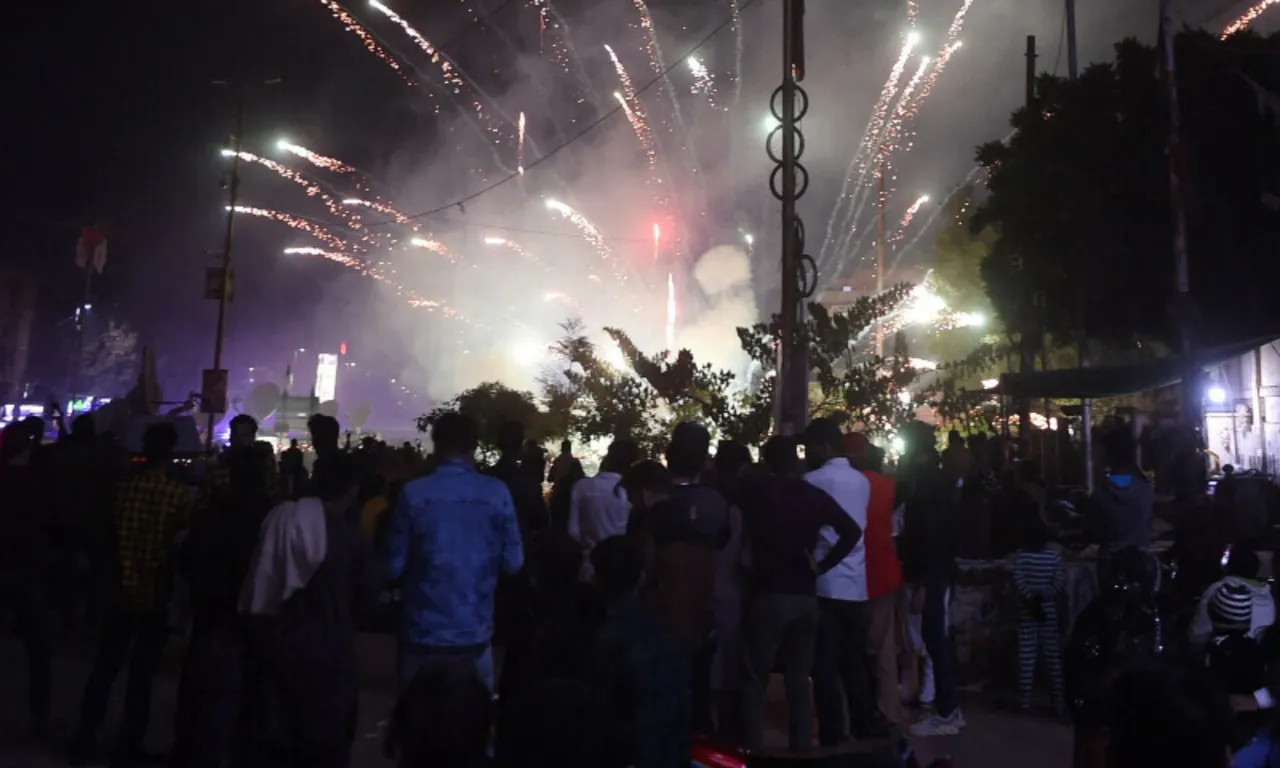 Pakistan'da kanlı saldırı! Çok sayıda yaralı var