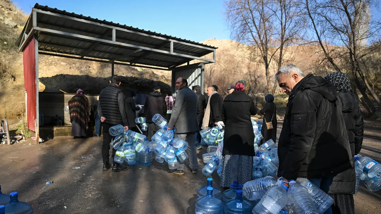Başkent 2026 yılında 90ları yaşıyor: 11 ilçede su yok, Ankara perişan