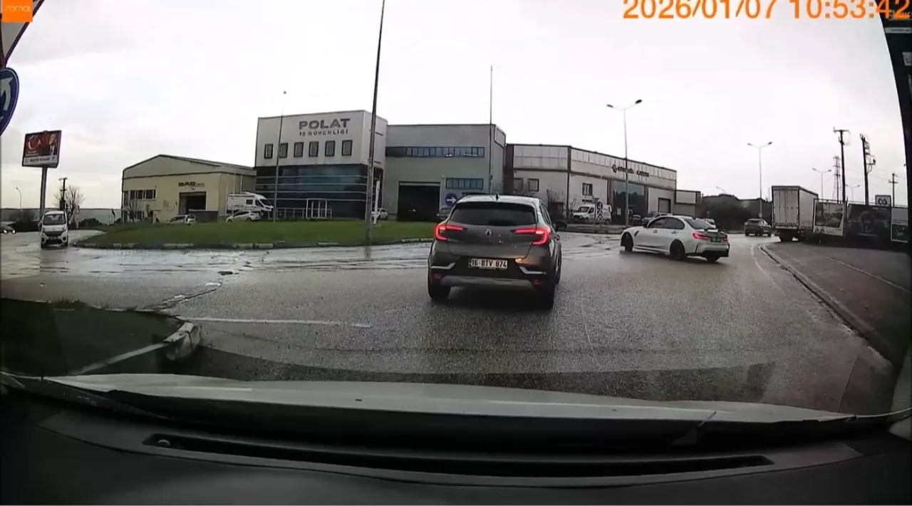 Cadde ortasında yaptıkları şoke etti! Cezası 58 bin lira oldu