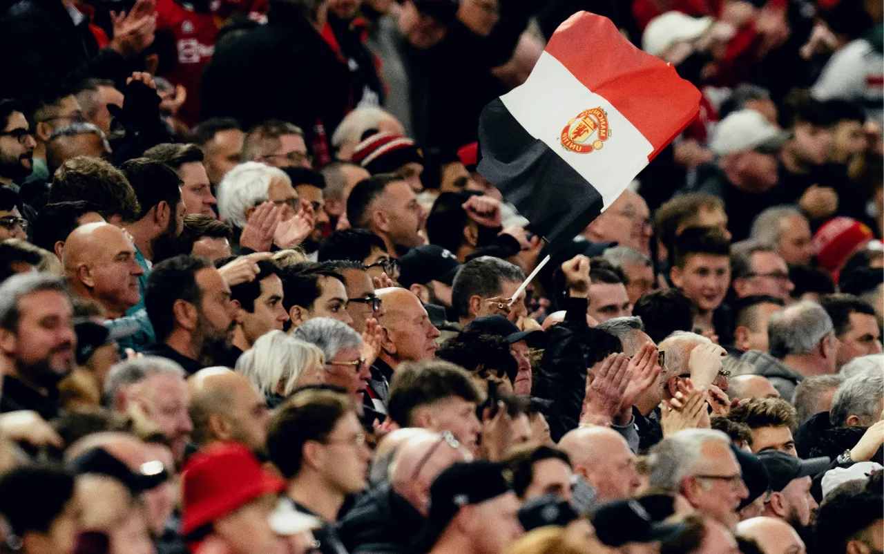 Manchester United, Premier Lig tarihinin en kötü sezonlarından birini geçirerek ligi 15'inci sırada tamamladı ve UEFA Avrupa Ligi finalinde Tottenham’a kaybetti