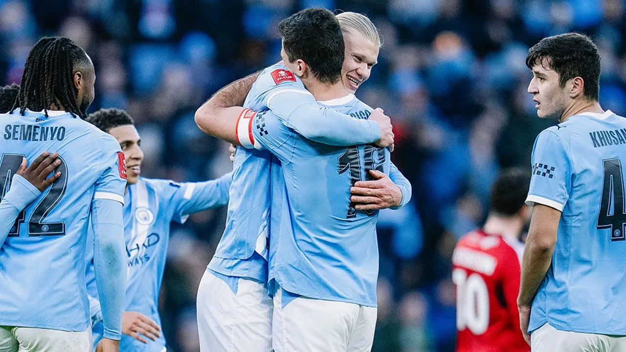 Manchester City'den sansasyonel galibiyet: Maçta tam 11 gol!