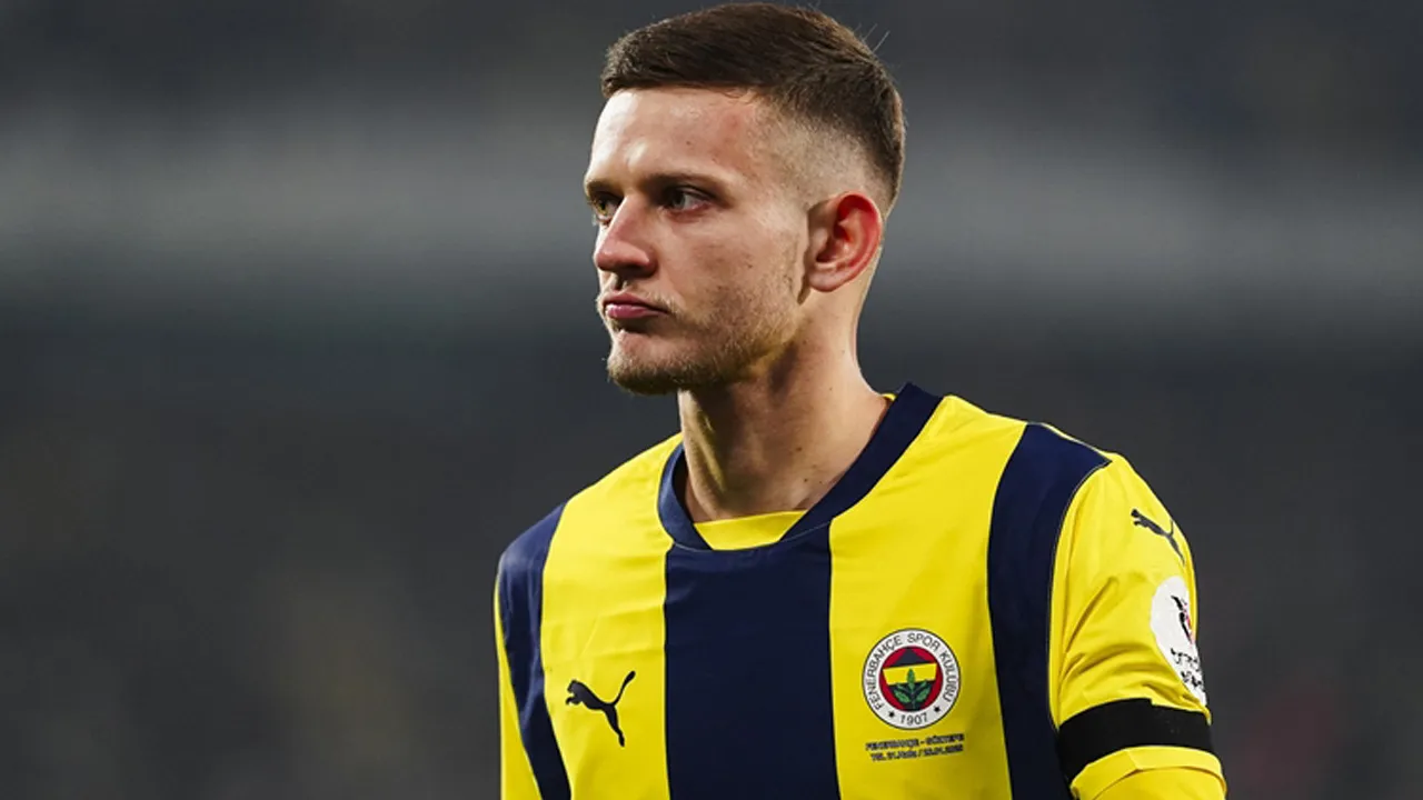 Rennes'den transfer açıklaması: Sebaistan Szymanski cevabı