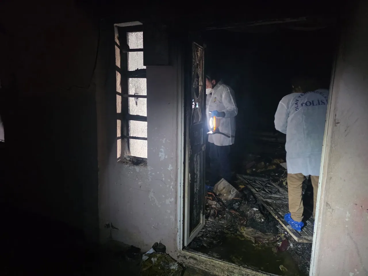 Şanlıurfa'da tüp patlaması sonucu çıkan yangında 3 kişi hayatını kaybetti