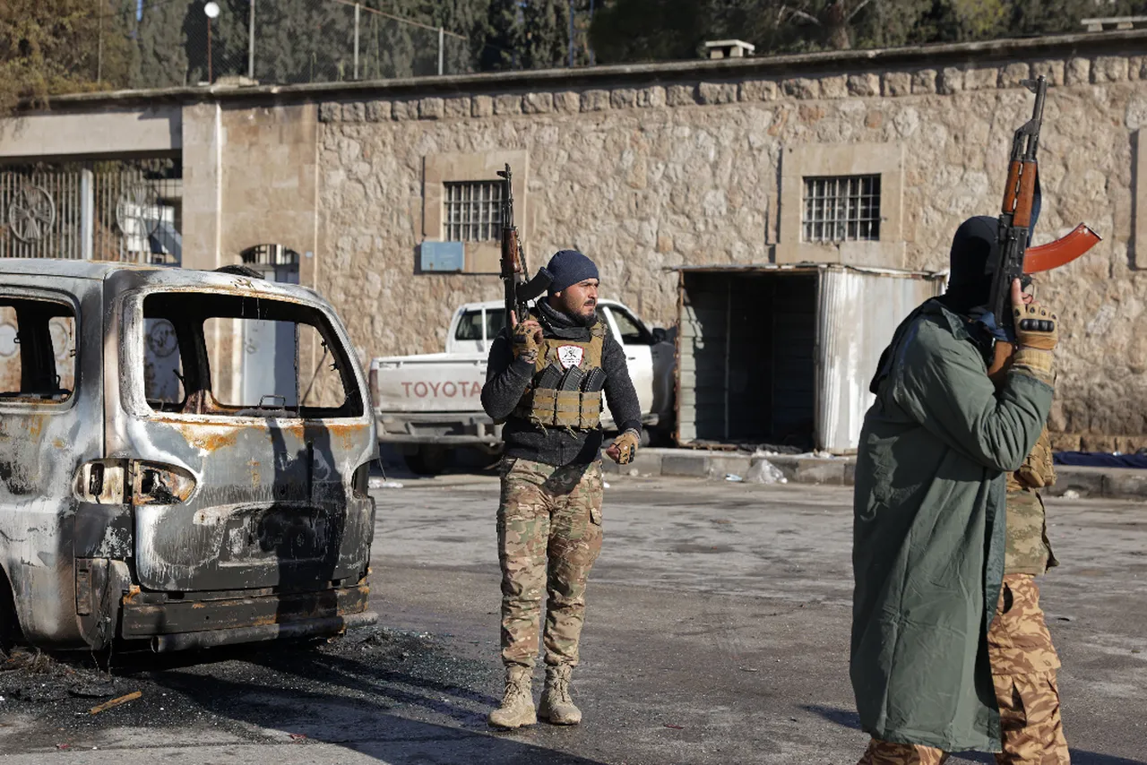 YPG operasyonunun ardından Suriyeden ilk açıklama: Kaosa bel bağlayanlara ders oldu