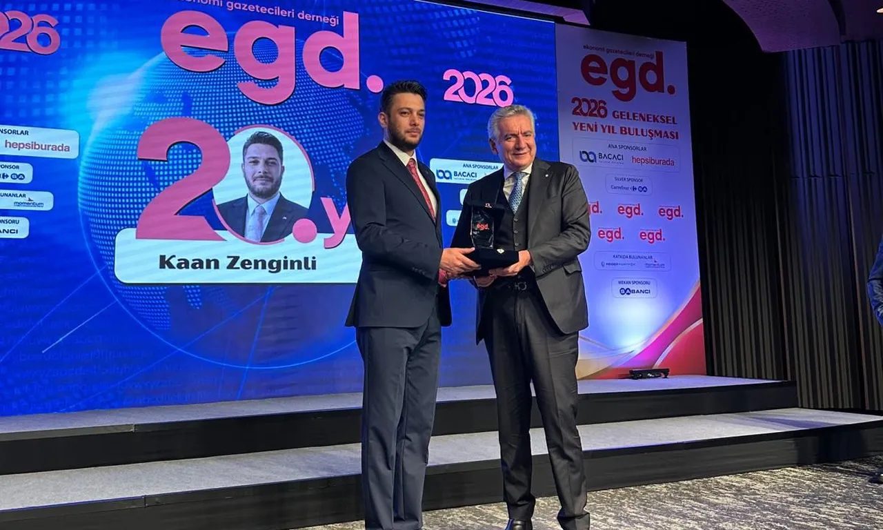 EGD ile iş dünyası buluştu: Gazetemize ödül geldi