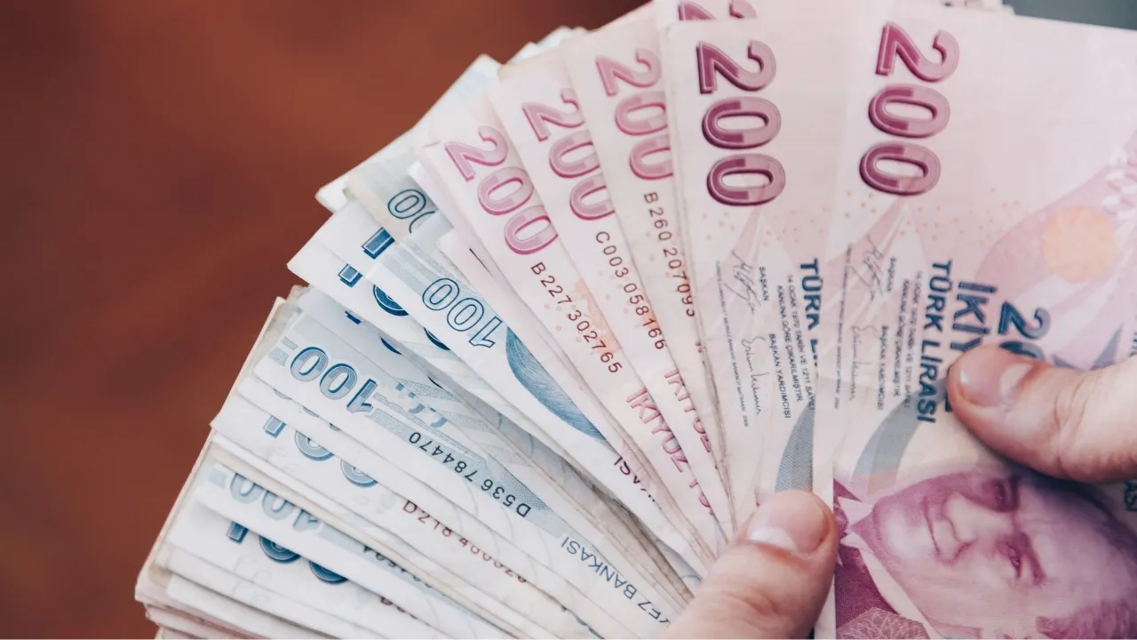 Emekli maaşı için emsal karar! Yargıtay son noktayı koydu! Haciz kaldırılabilir mi?