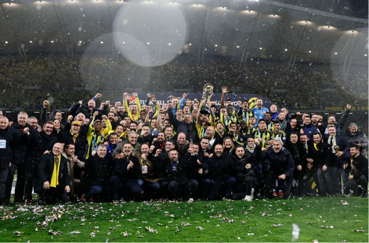 Fenerbahçe Futbol Takımı