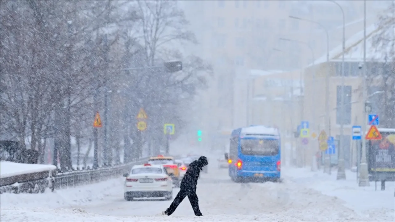 İstanbul ve Ankarada okullar tatil mi? 12 Ocak valilik kar uyarısında bulundu!