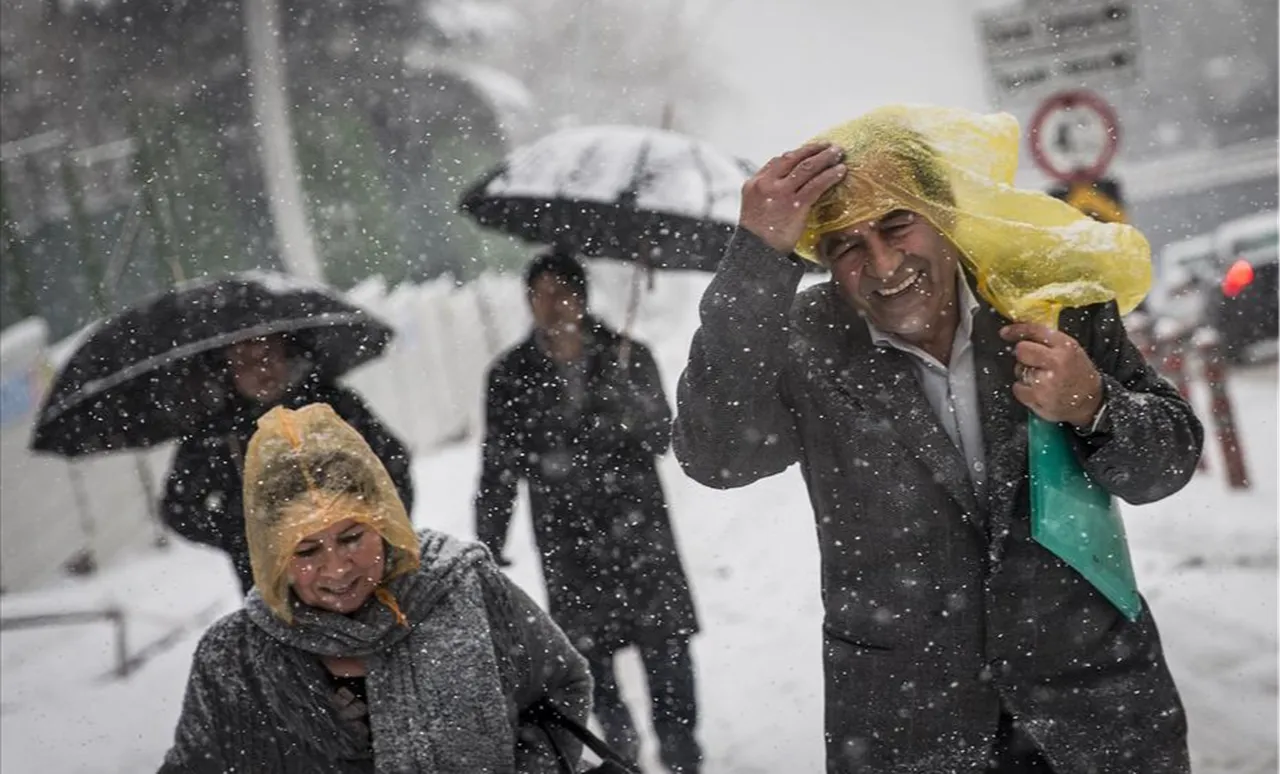 Yarın okullar tatil mi 12 Ocak? Kar tatili olan iller ve valilik açıklamaları gündemde