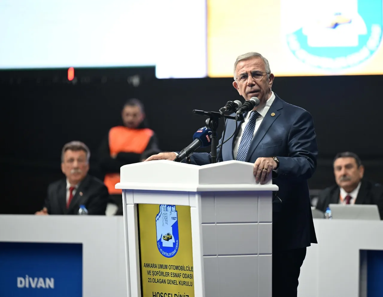 Ankaralılar trafik için referanduma gidiyor! Bazı yollara sadece toplu taşıma ve taksiler girecek