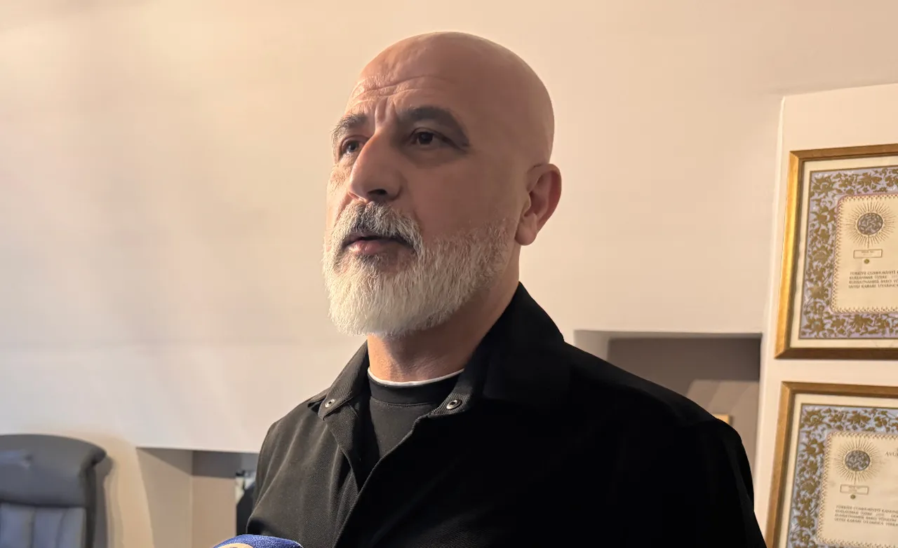 Avukatın kök hücre bağışı hiç tanımadığı çocuğa umut oldu