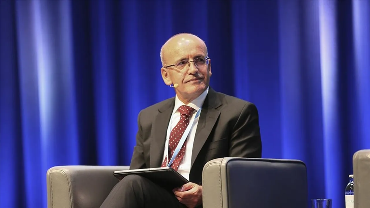 Bakan Şimşekten Londra temasları! Yatırımcı turuna çıktı