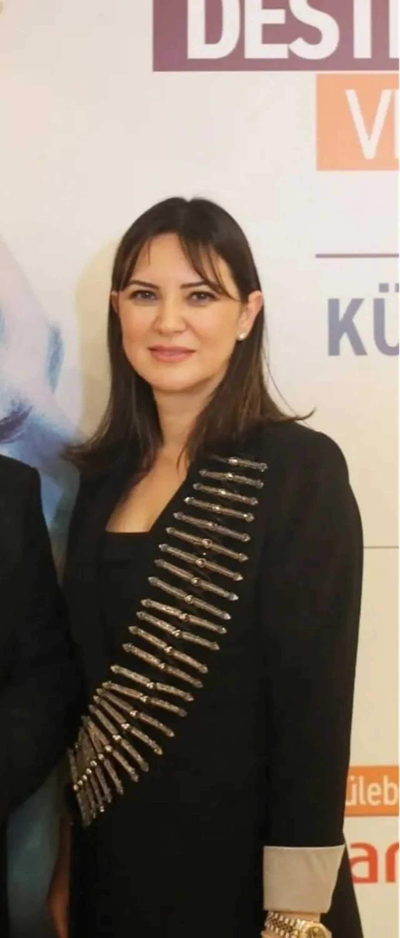 Ayşe Öksüz
