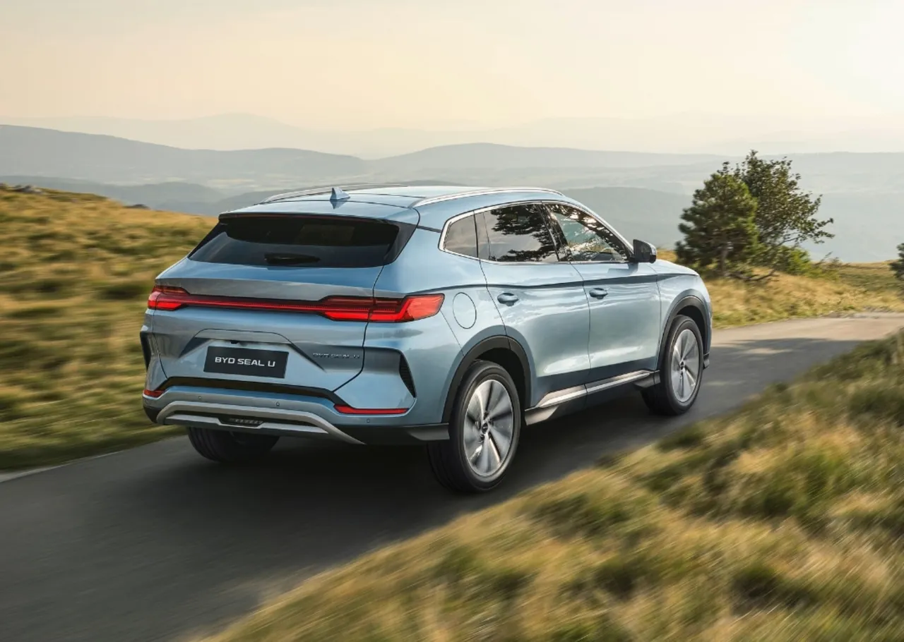 Çinli arabalarda rota değişti! 2024’ün lideri, geçen yıl sert düştü