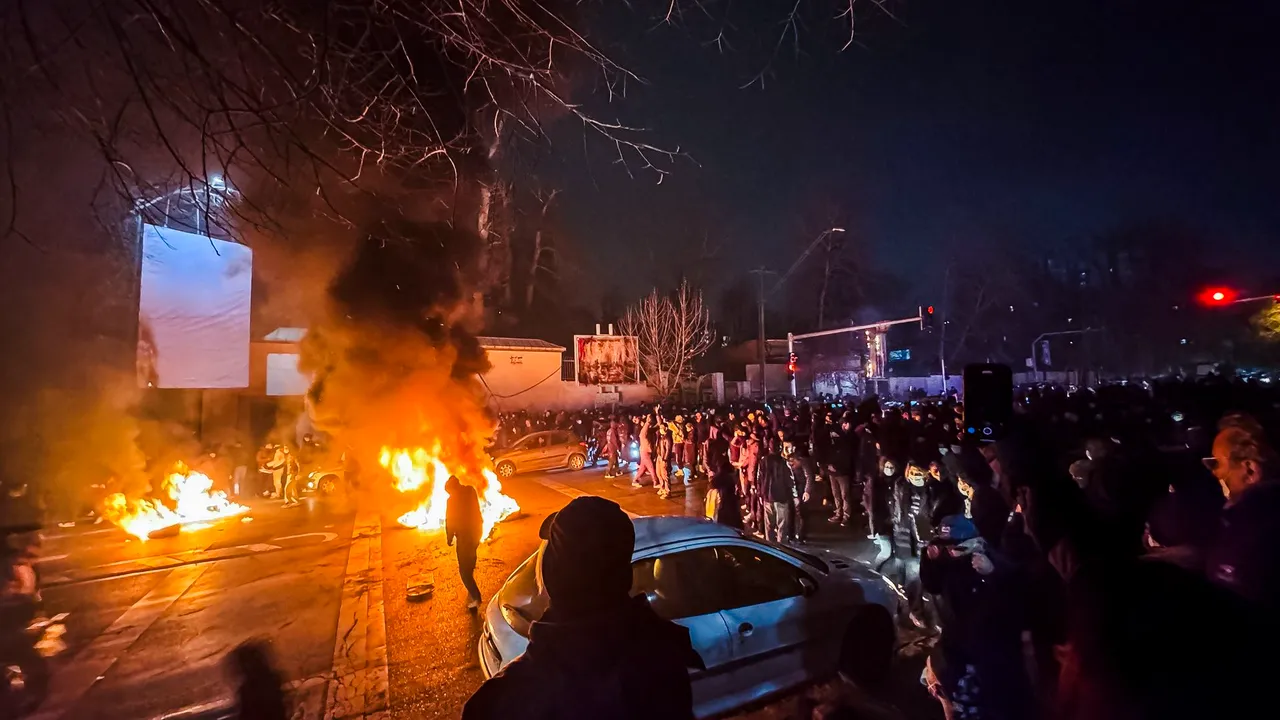 İran’daki son gelişmeler: Pehlevi’den “Sokakları terk etmeyin”çağrısı