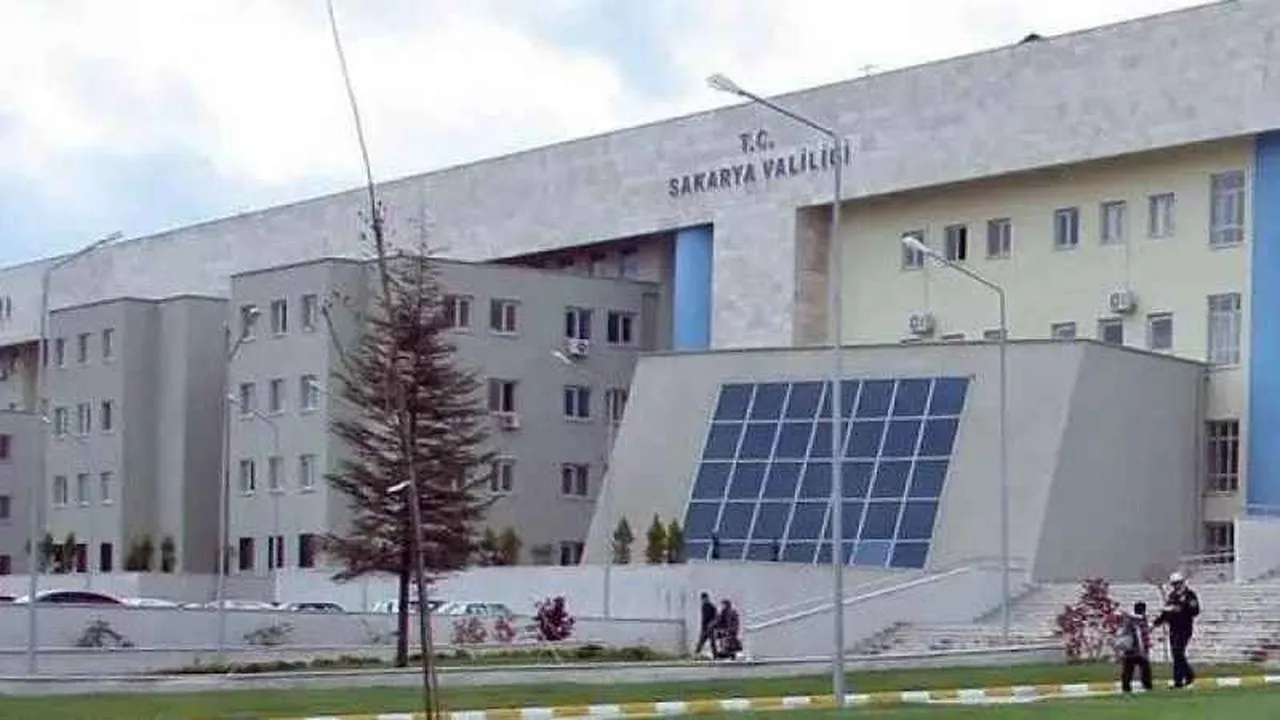 Sakaryada yarın okullar tatil mi? Sakarya Valiliği açıklama yaptı!