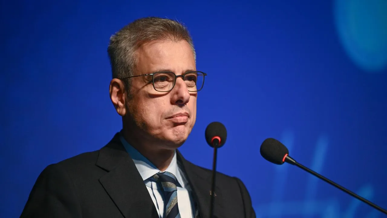 Sağlık Bakanı Kemal Memişoğlu