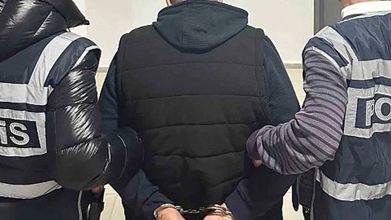 154 suçtan 543 yıl kesinleşmiş hapis cezası bulunan firari yakalandı