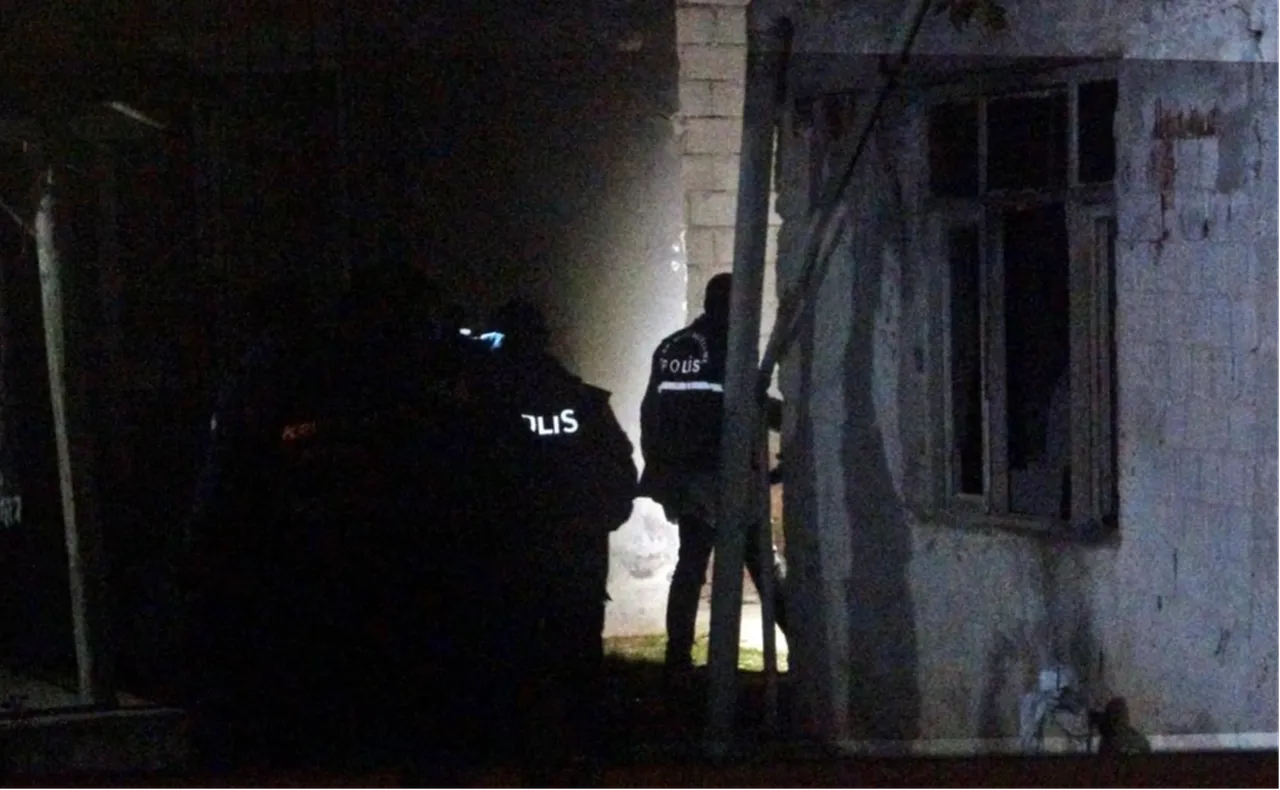 Antalya’da yangın faciası! Kiracı öldü, ev sahibi hastanelik oldu