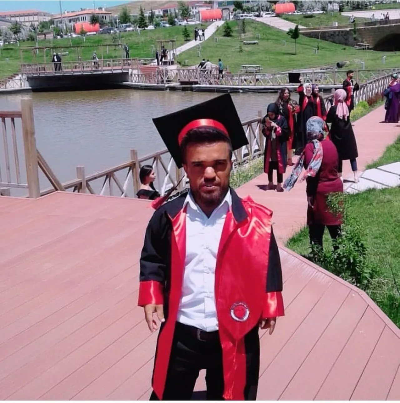 Boyu kısa, yeteneği büyük! Futbol topuyla meziyetleri hayran bırakıyor