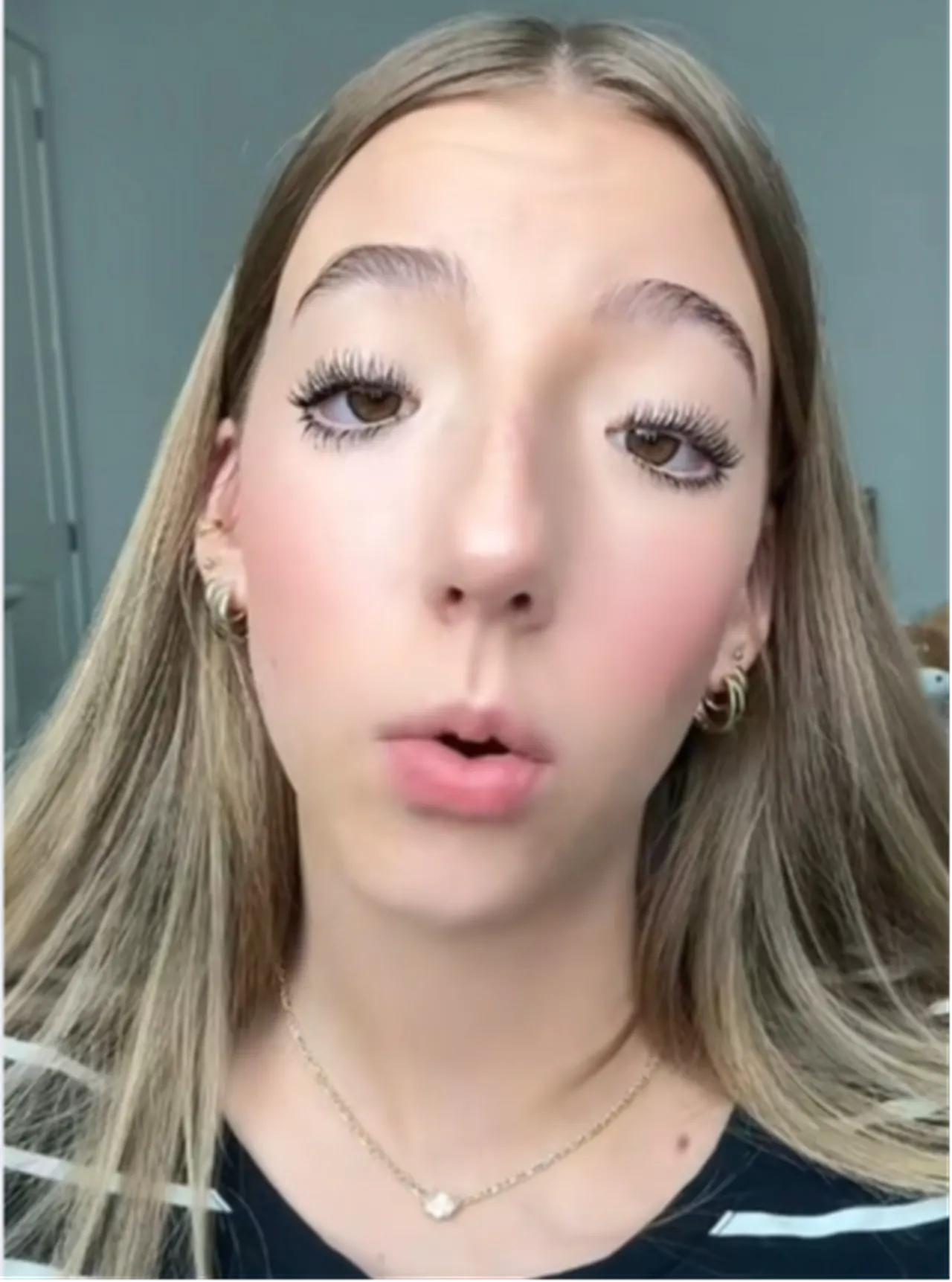 Duyanlar kulaklarına inanamadı! 3 yaşına kadar gözünü hiç kırpmadı