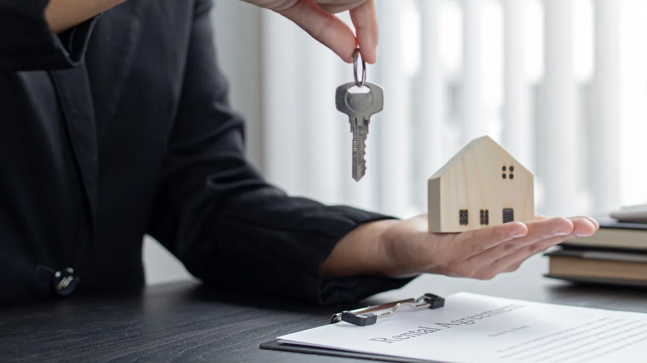 İkinci el araç satışının ardından sıra konutta! 1 Mayısta zorunlu olacak