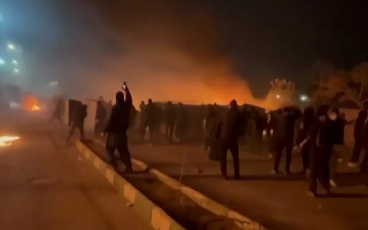 Cenaze almak 265 bin lira! İran'da kan donduran vahşet büyüyor