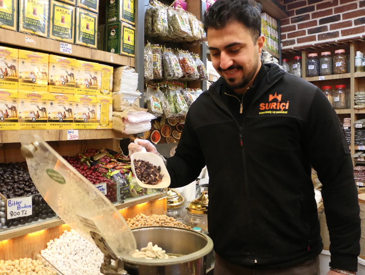 Kışın doğal ilacı! 25 bitkiyle yapılıyor, talep patlaması yaşanıyor